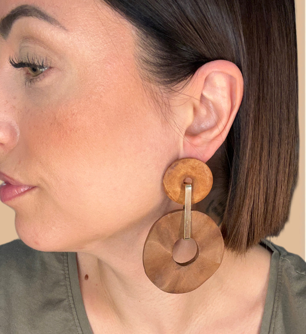 ✨ Boucles “Solea” en bois