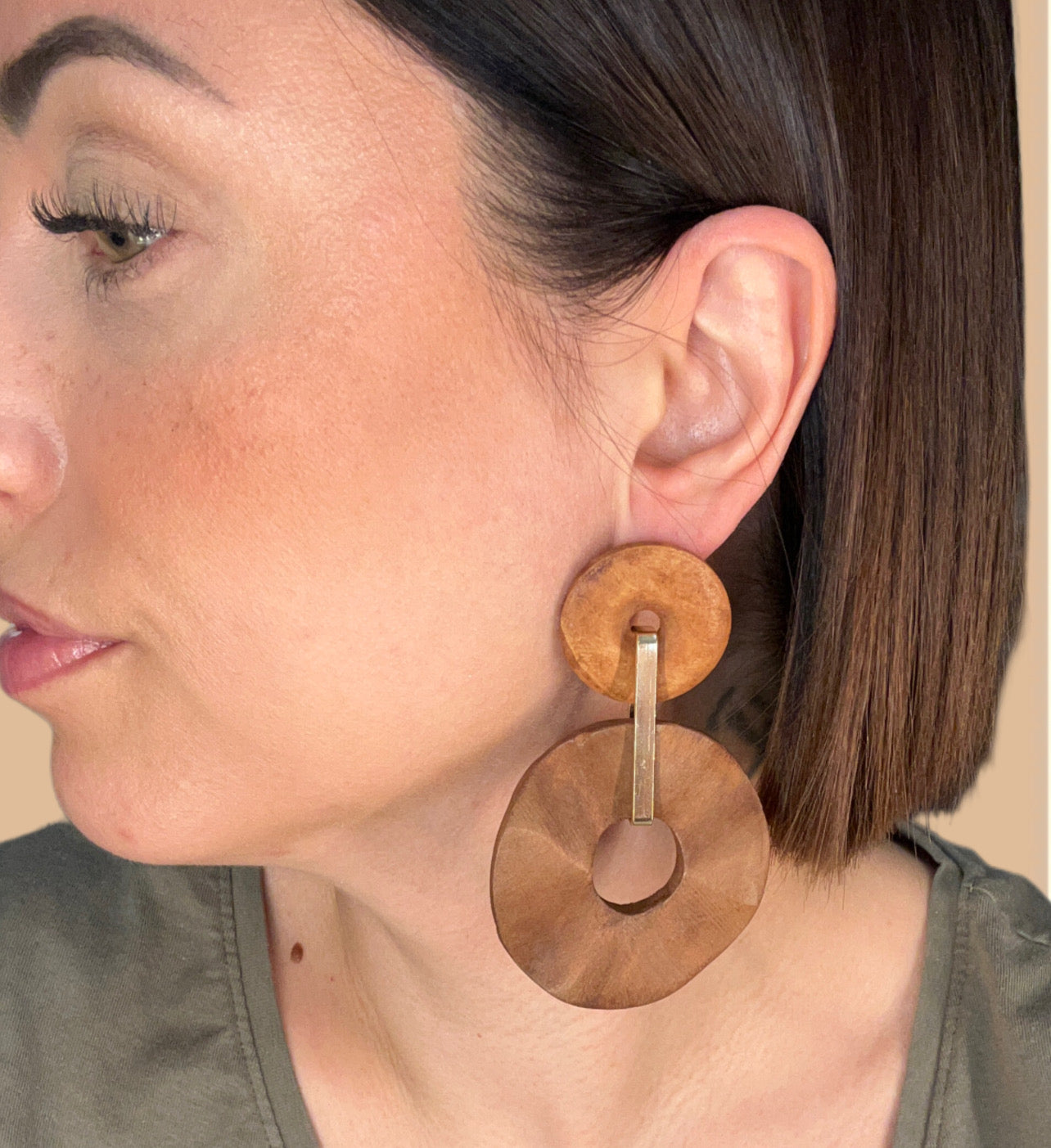 ✨ Boucles “Solea” en bois